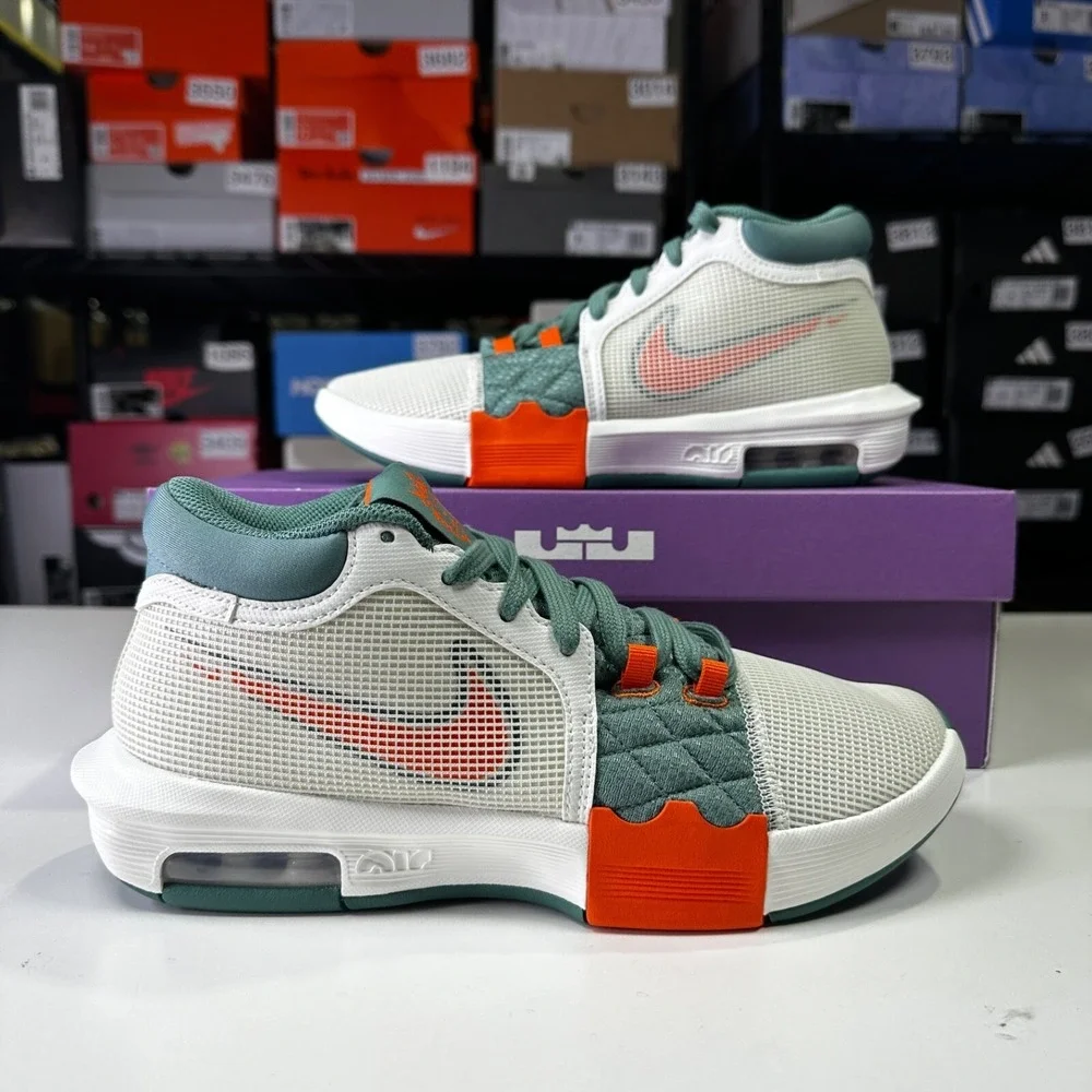NIKE LEBRON WITNESS 8 VIII Sail/orange/orange FB2239-101 Men's Shoe Size 6.5 NEW